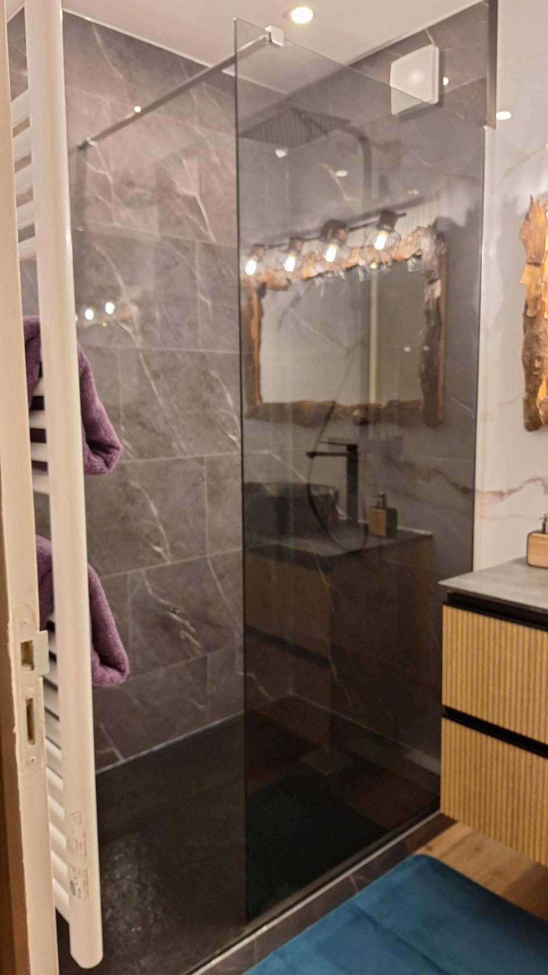 Cures Et Vacances A Amelie Les Bains Buitenkant foto