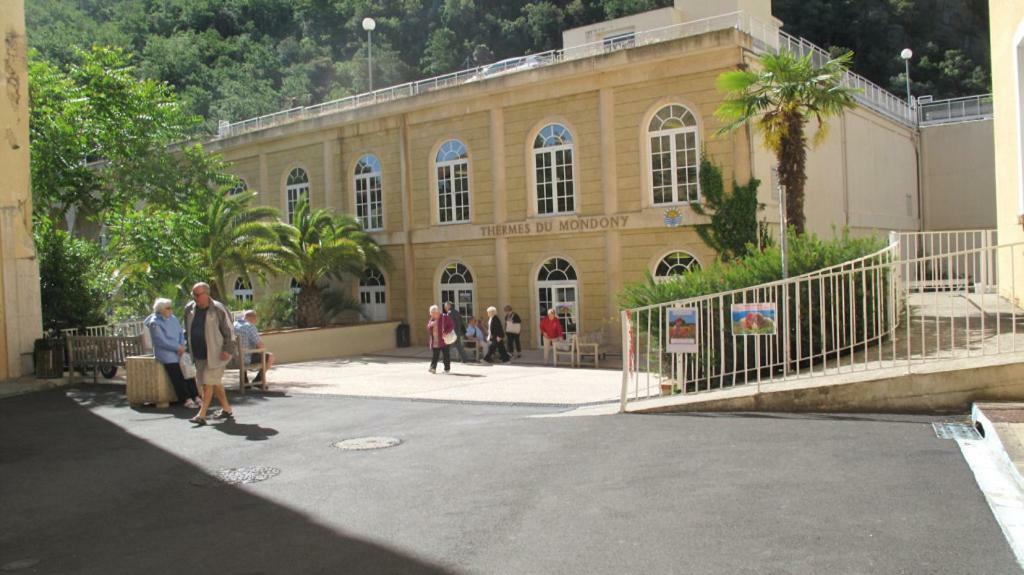 Cures Et Vacances A Amelie Les Bains Buitenkant foto